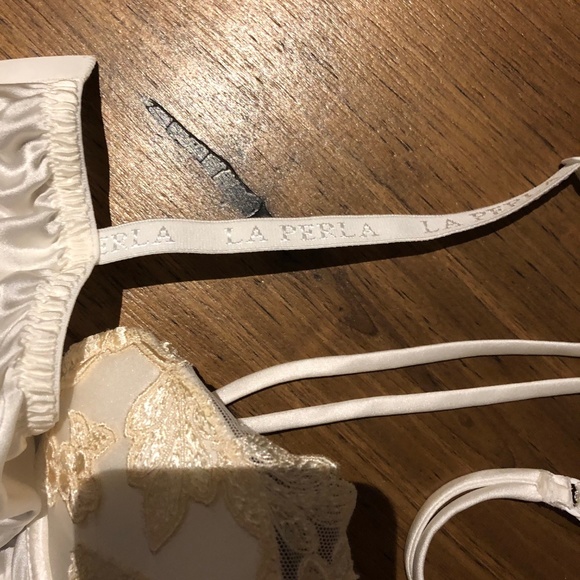 La Perla Maison Silk White Bra with Gold Lace 32C - Picture 4 of 5